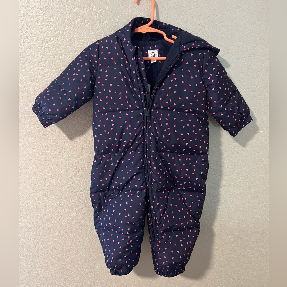 GAP snowsuit 12-18 months